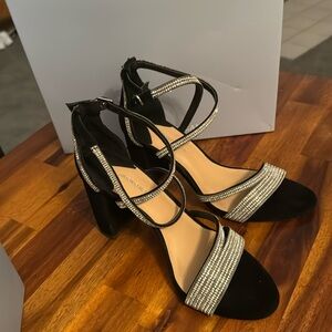 Antonio Melani Garlini size 8.5 dress shoe